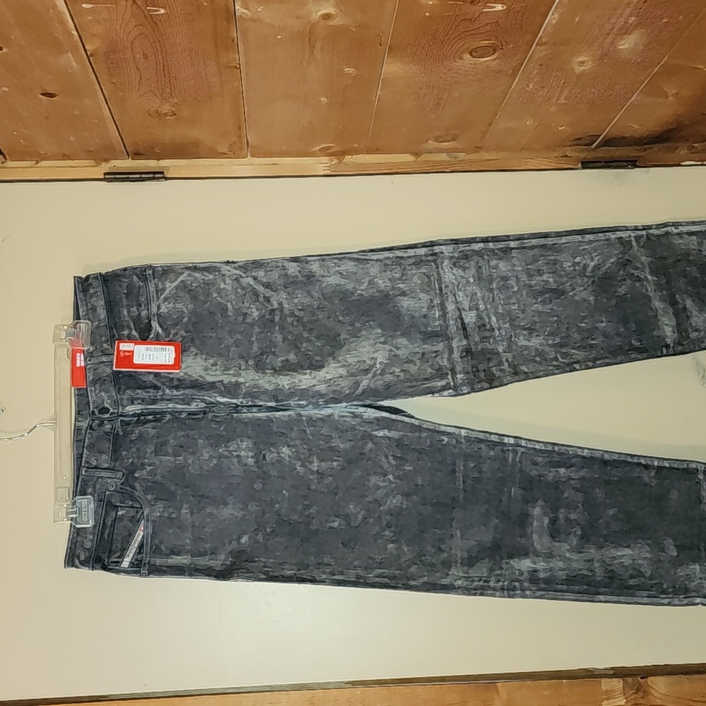 High Rise Regular Fit Jeans 33x32